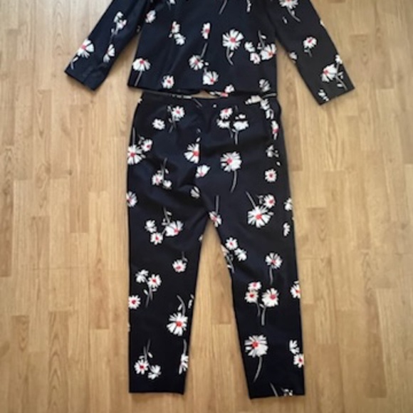 Tommy Hilfiger Womens Suit with Floral Print 12 - Picture 10 of 13